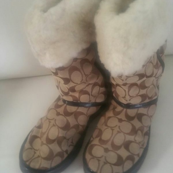 Genuine Coach print boots with suede heels. - Picture 2 of 4